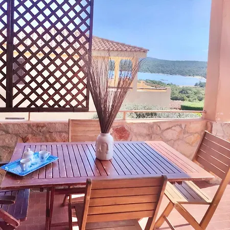 6 Beds With Sea View In Marinella Just 300 Mt From The Apartment