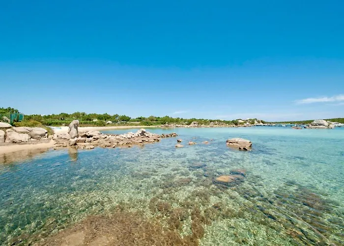 Appartement 6 Beds With Sea View In Marinella Just 300 Mt From The Golfo Aranci